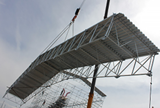 Dach kasetonowy, rusztowanie modułowe