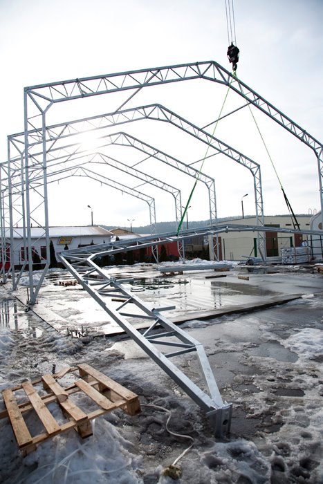 Konstrukcja stalowa hali namiotowej