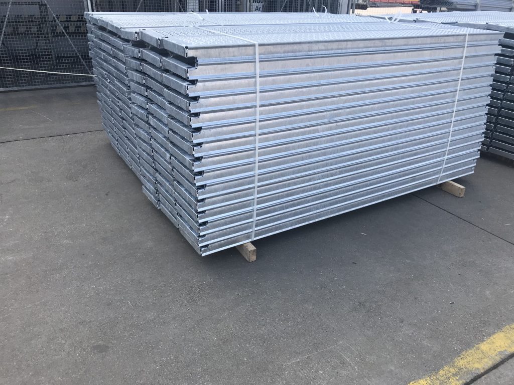 Podest stalowy - rusztowanie plettac