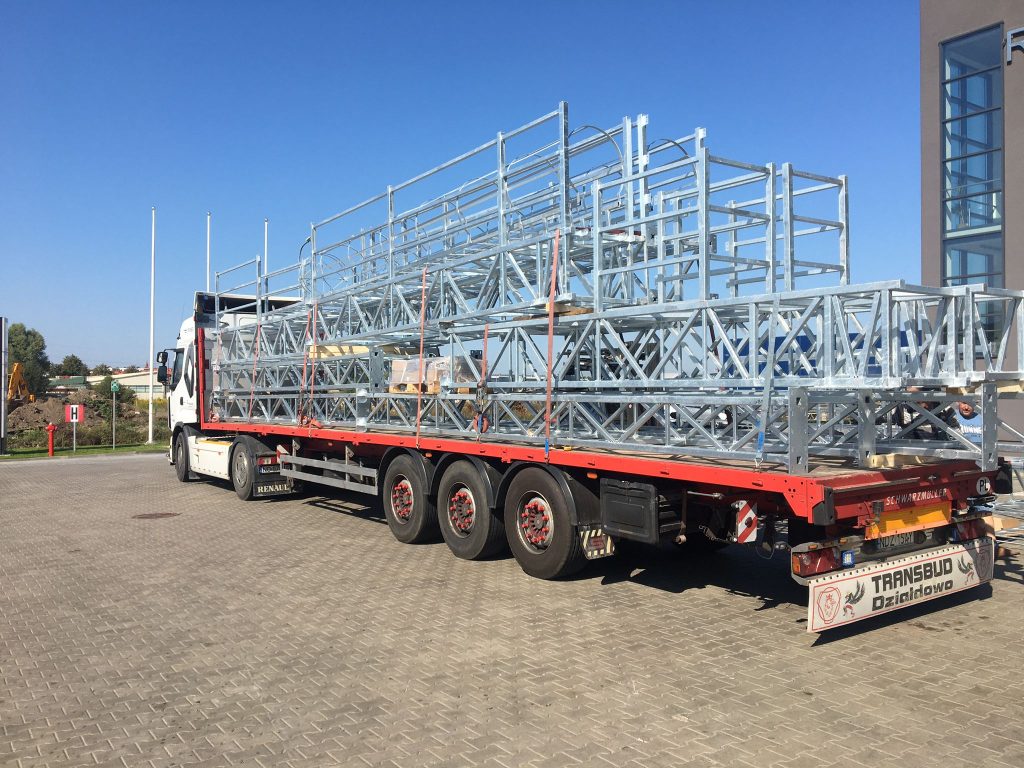 Konstrukcje stalowe przestrzenne, Spawanie konstrukcji